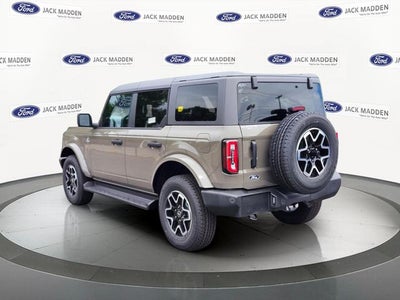 2026 Ford Bronco Outer Banks®