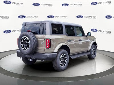 2026 Ford Bronco Outer Banks®