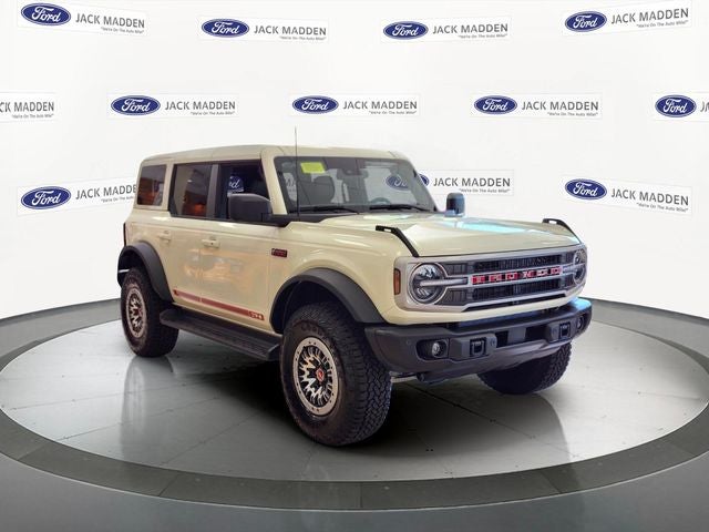 2026 Ford Bronco Outer Banks®