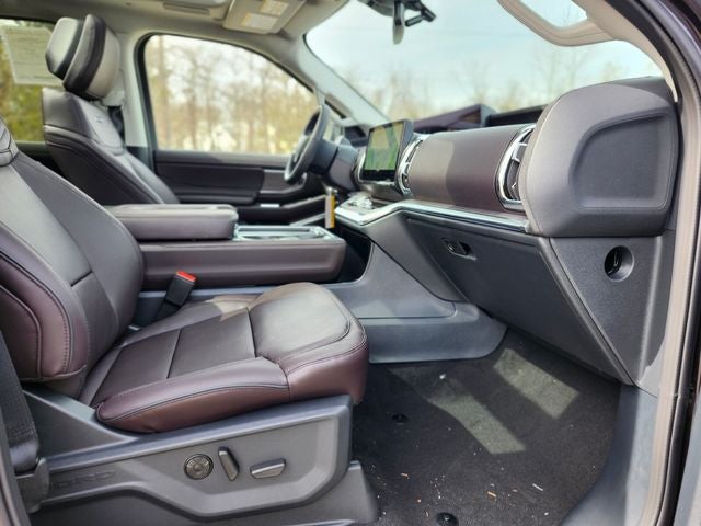 2026 Ford Expedition MAX Platinum®