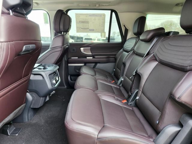 2026 Ford Expedition MAX Platinum®