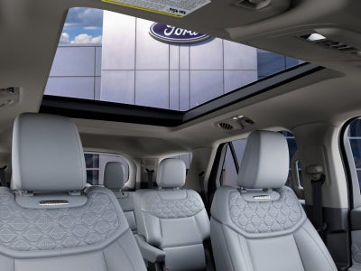 2027 Ford Explorer Platinum™