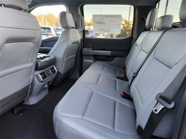 2025 Ford F-150 Lightning Flash™