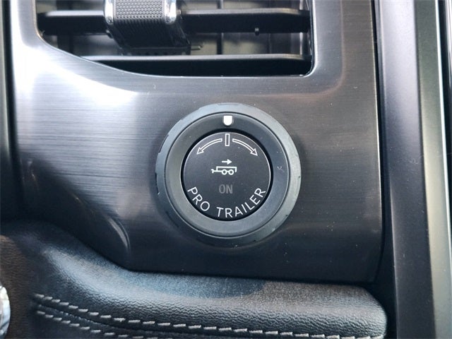 2025 Ford F-150 Lightning Flash™