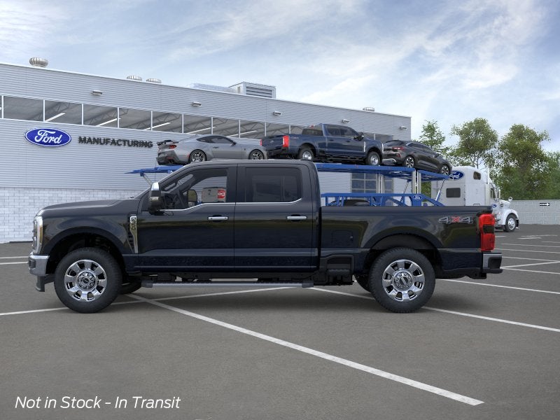 2026 Ford Super Duty F-350® Lariat®