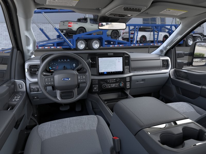 2026 Ford Super Duty F-350® XLT