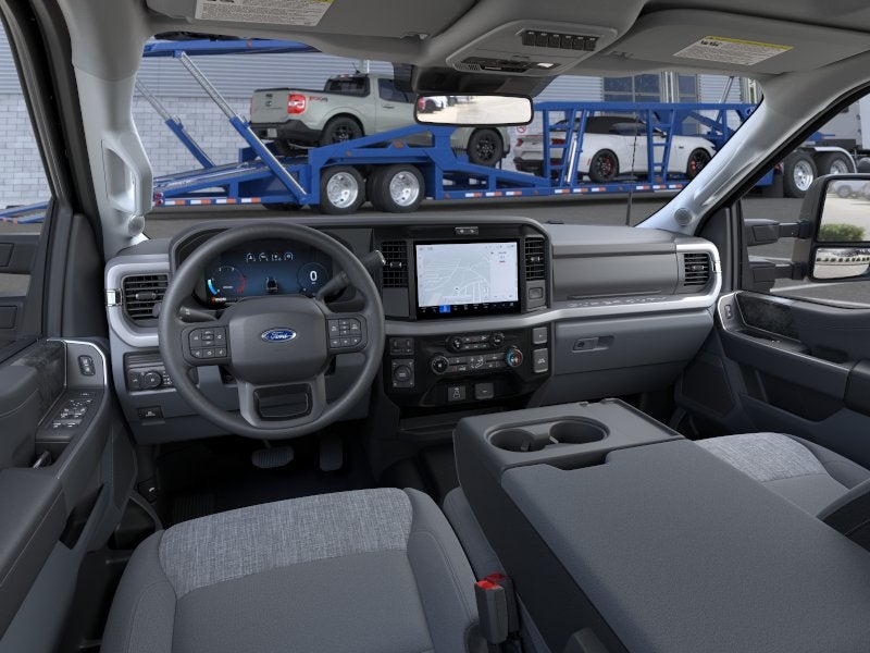 2026 Ford Super Duty F-350® XLT