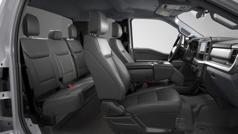 2026 Ford Super Duty F-350® XLT
