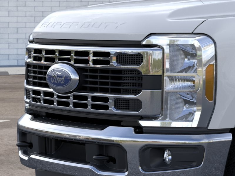 2026 Ford Super Duty F-350® XLT