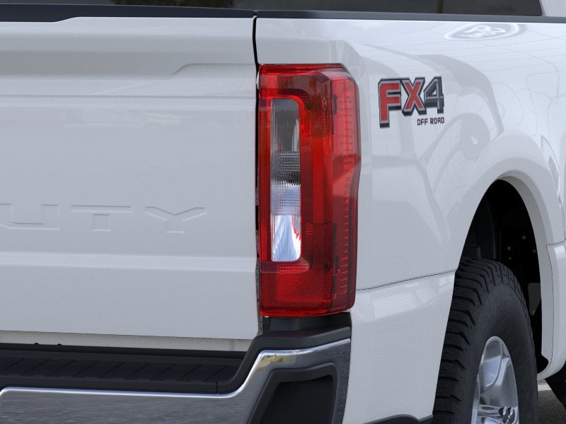 2026 Ford Super Duty F-350® XLT