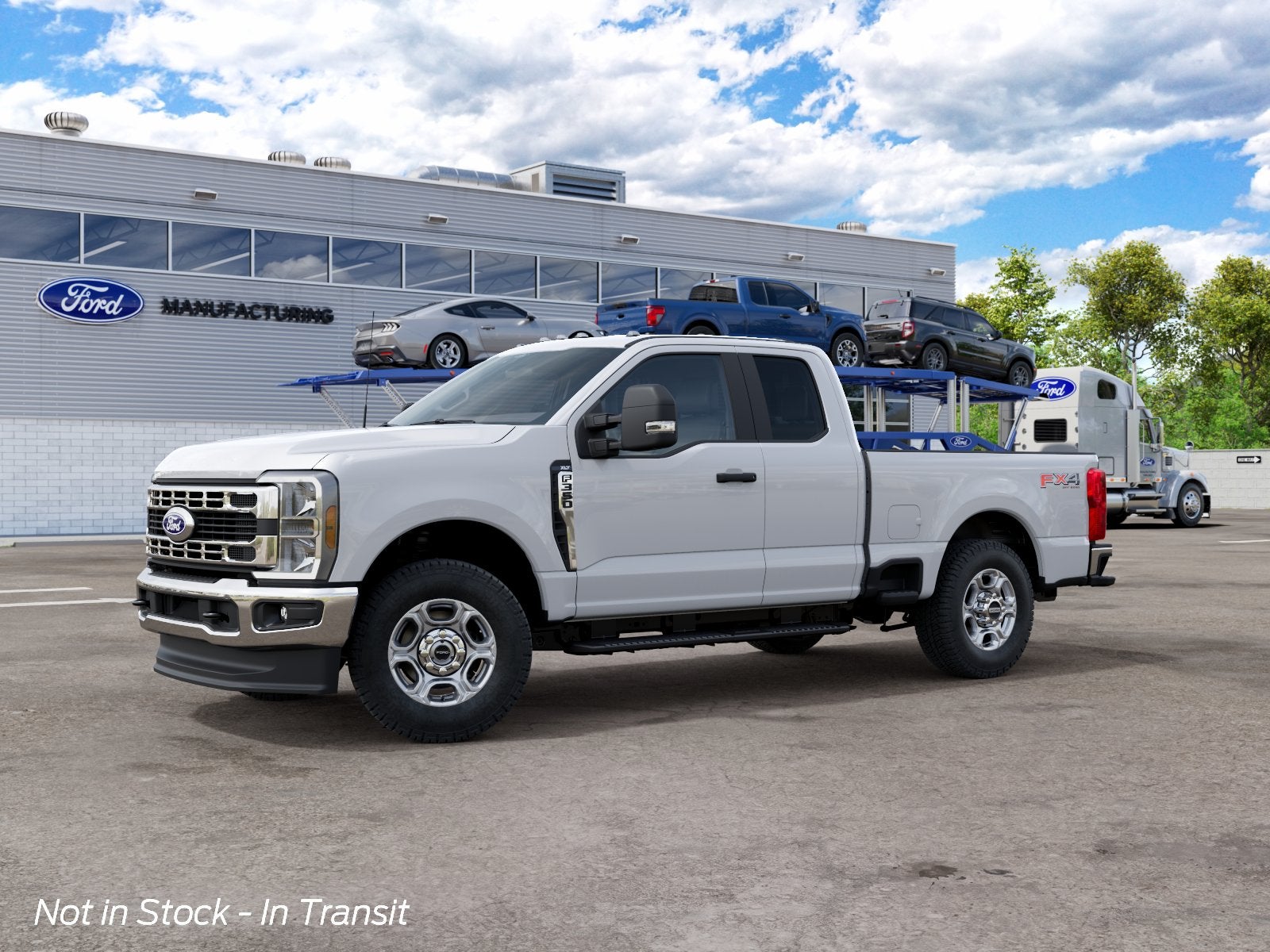 2027 Ford Super Duty F-350® XLT