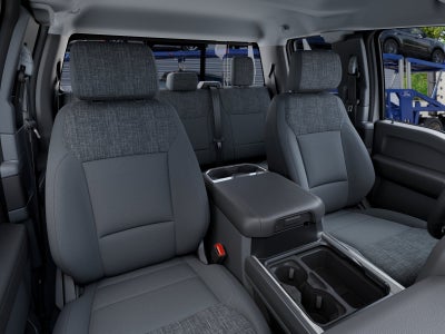 2027 Ford Super Duty F-350® XLT