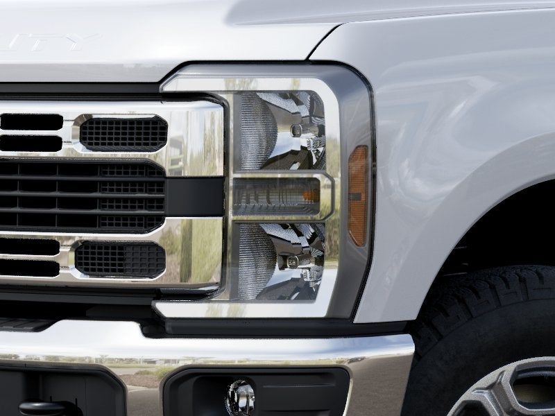 2027 Ford Super Duty F-350® XLT