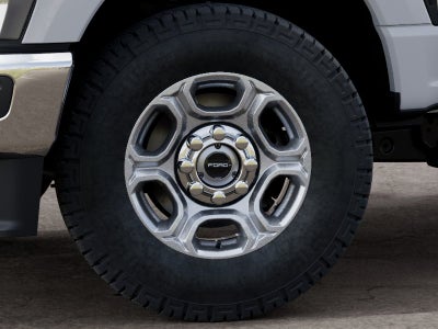 2027 Ford Super Duty F-350® XLT