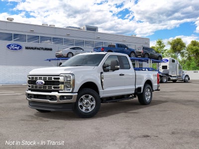 2027 Ford Super Duty F-350® XLT