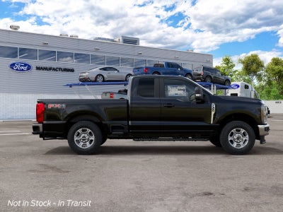 2027 Ford Super Duty F-350® XLT