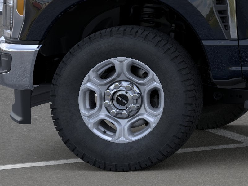 2026 Ford Super Duty F-350® XLT