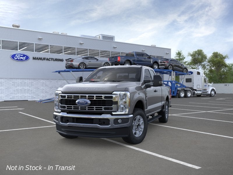 2026 Ford Super Duty F-350® XLT