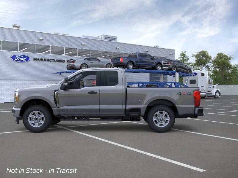 2026 Ford Super Duty F-350® XLT