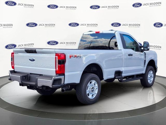 2026 Ford Super Duty F-250® XLT