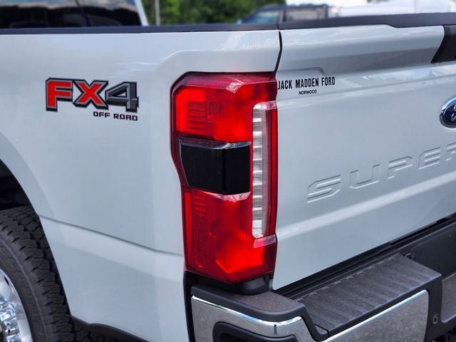 2026 Ford Super Duty F-250® XLT