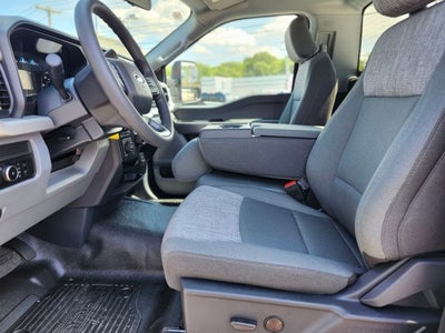 2026 Ford Super Duty F-350® XLT