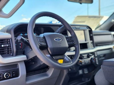 2026 Ford Super Duty F-350® XLT