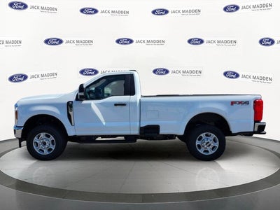 2026 Ford Super Duty F-350® XLT