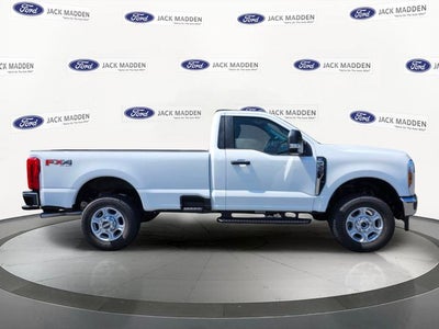 2026 Ford Super Duty F-350® XLT