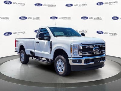 2026 Ford Super Duty F-350® XLT