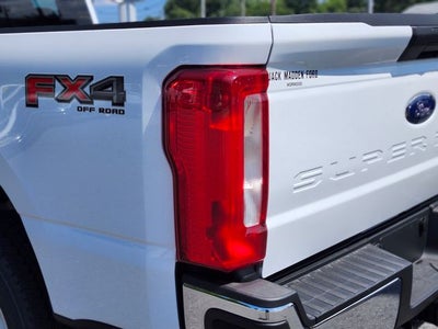 2026 Ford Super Duty F-350® XLT