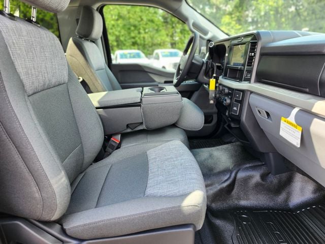 2026 Ford Super Duty F-350® XLT