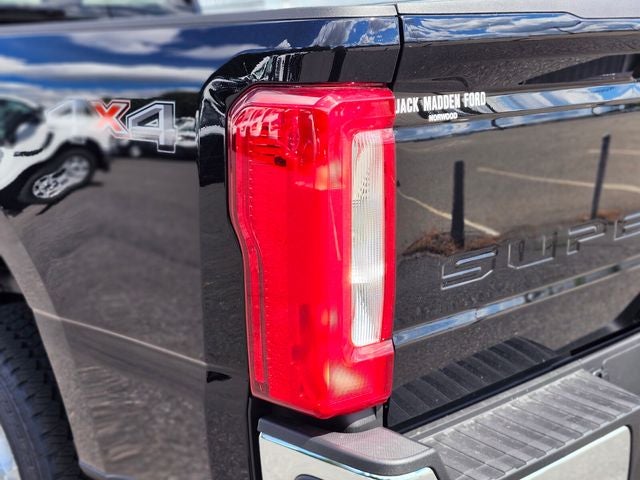 2026 Ford Super Duty F-350® XLT