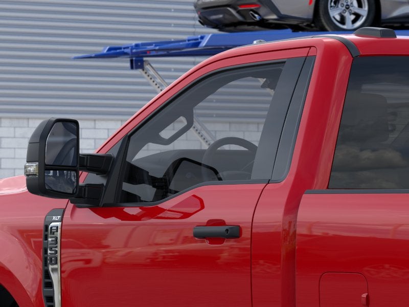 2026 Ford Super Duty F-350® XLT