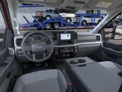 2026 Ford Super Duty F-350® XLT