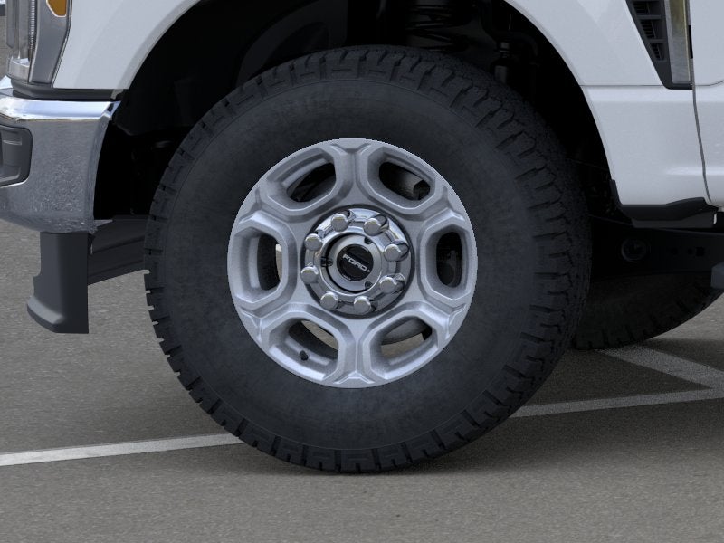 2026 Ford Super Duty F-350® XLT