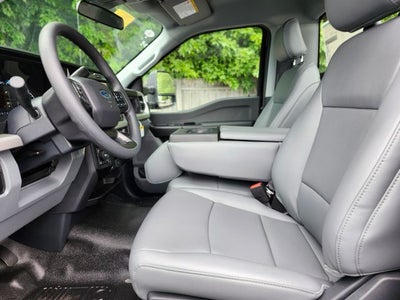 2026 Ford Super Duty F-350® XL