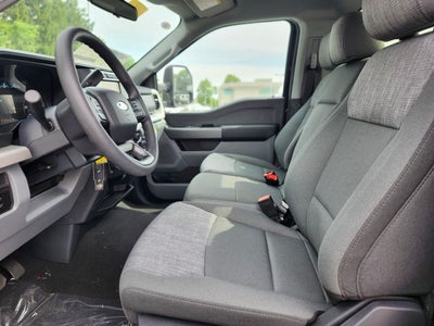 2026 Ford Super Duty F-350® XLT