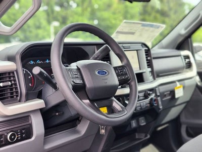 2026 Ford Super Duty F-350® XLT