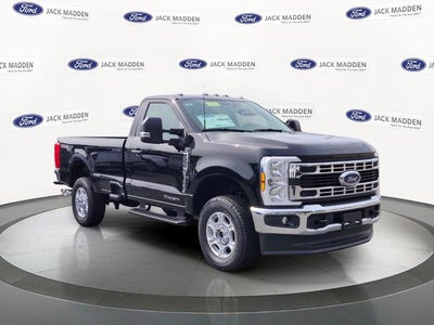 2026 Ford Super Duty F-350® XLT