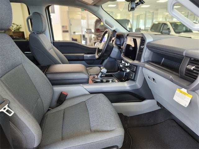 2025 Ford F-150 Lightning XLT