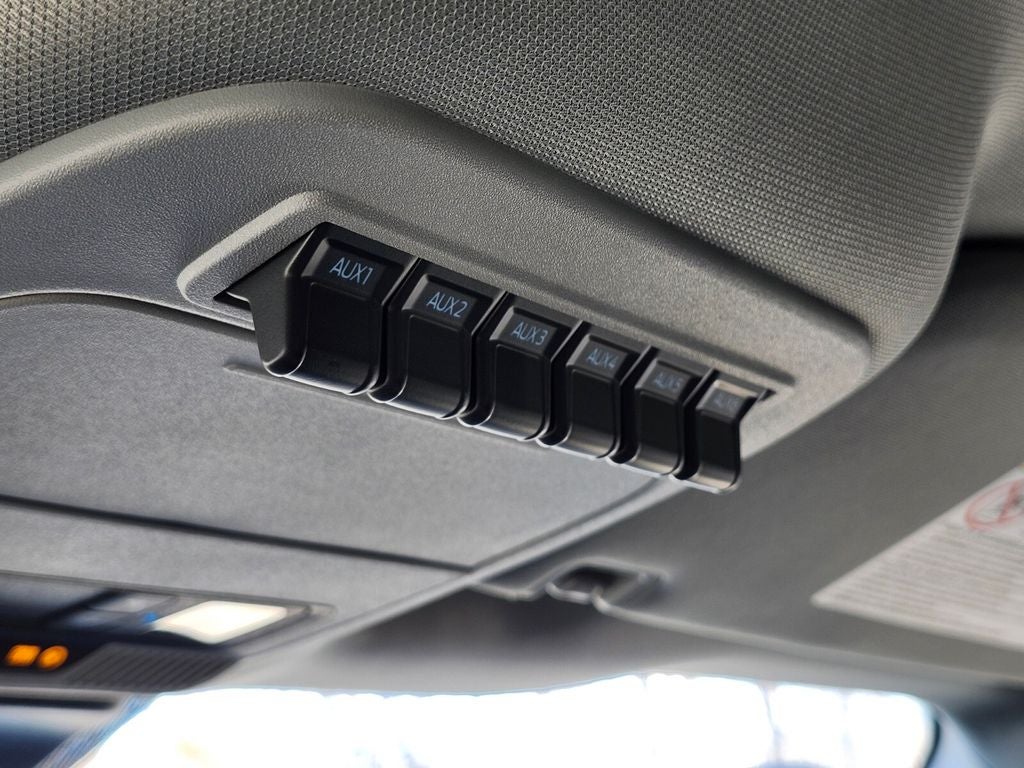 2026 Ford F-350SD XLT DRW w/ 9' Super Hauler 3-4 YD Dump Body