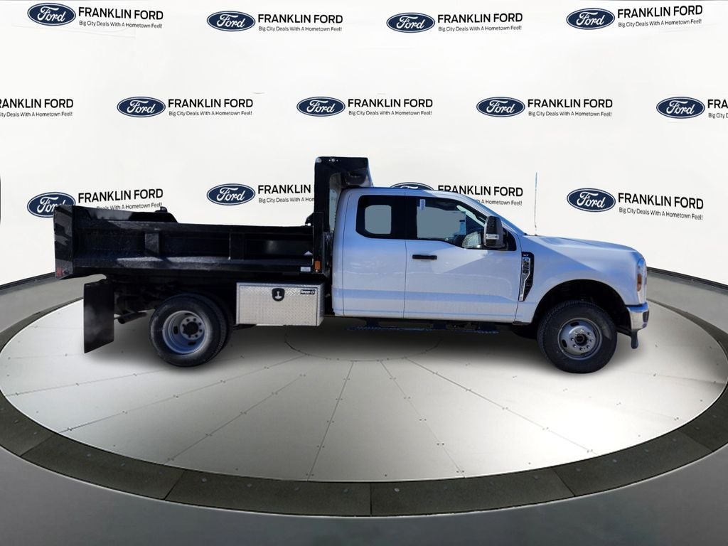 2026 Ford F-350SD XLT DRW w/ 9' Super Hauler 3-4 YD Dump Body