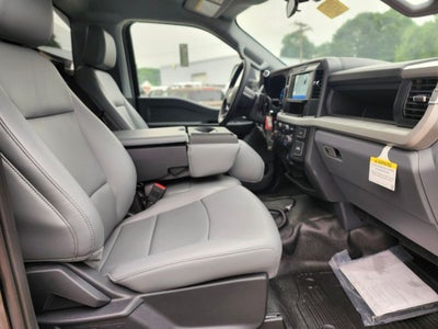 2026 Ford F-550SD XL DRW w/12' DynaPro Landscaper Body