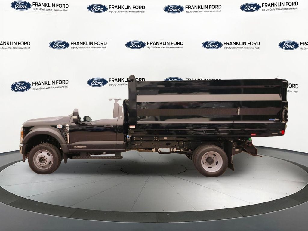 2026 Ford F-550SD XL DRW w/12' DynaPro Landscaper Body