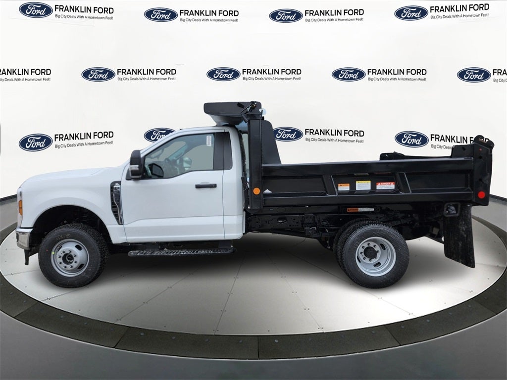2026 Ford F-350SD XL DRW w/9' Reading Marauder 3 Dump Body