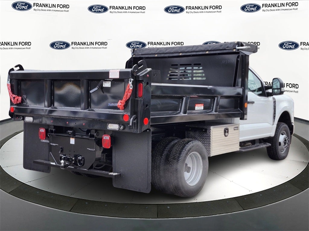 2026 Ford F-350SD XL DRW w/9' Reading Marauder 3 Dump Body