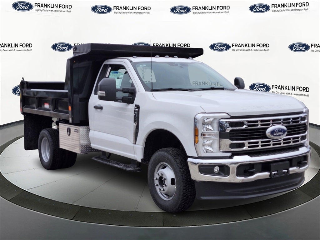 2026 Ford F-350SD XL DRW w/9' Reading Marauder 3 Dump Body