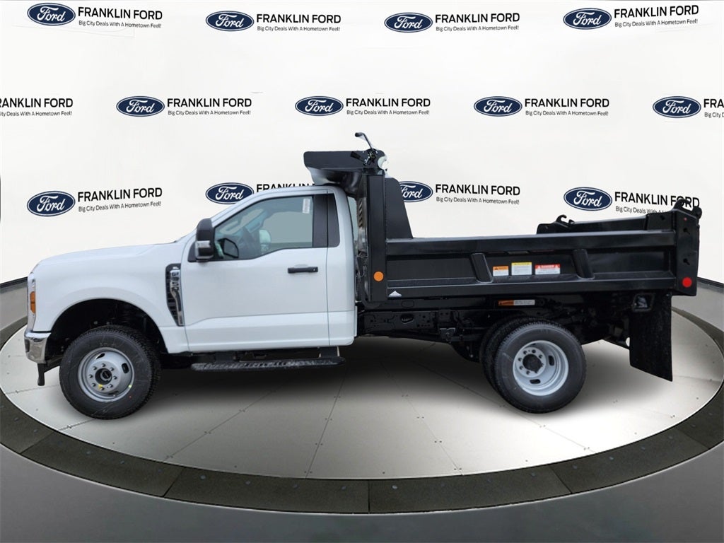 2026 Ford F-350SD XL DRW w/9' Reading Marauder 3 Dump Body
