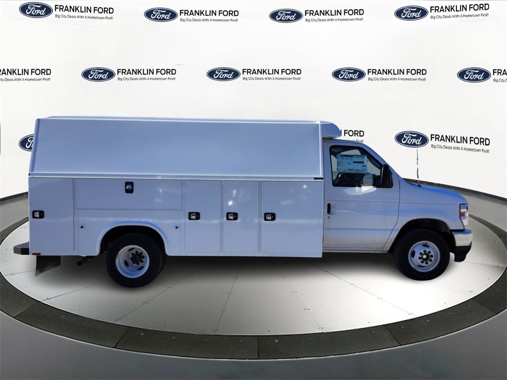 2026 Ford E-350SD DRW 13' Knapheide KUV Service Body Cutaway